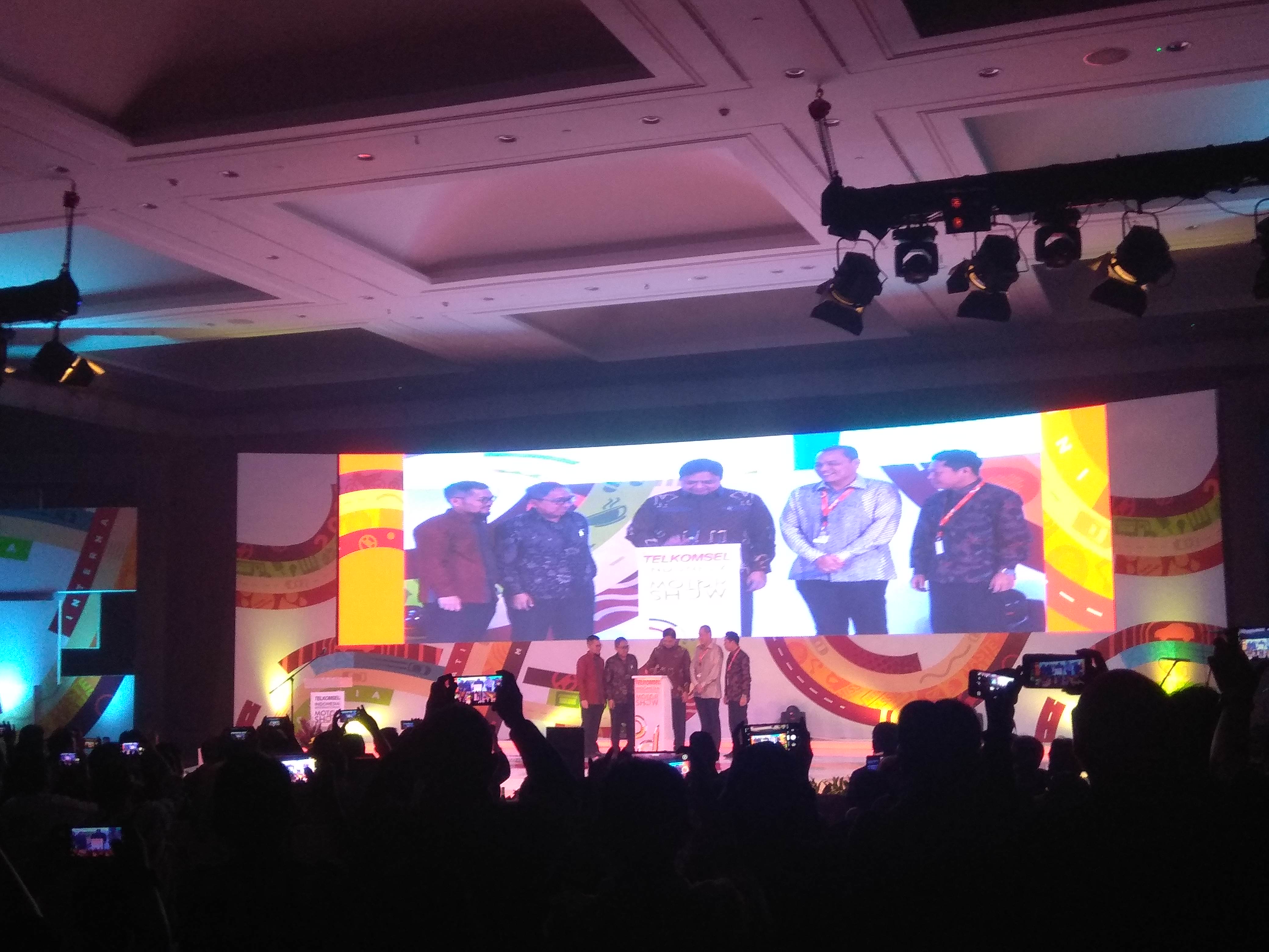 Pembukaan IIMS di JIExpo