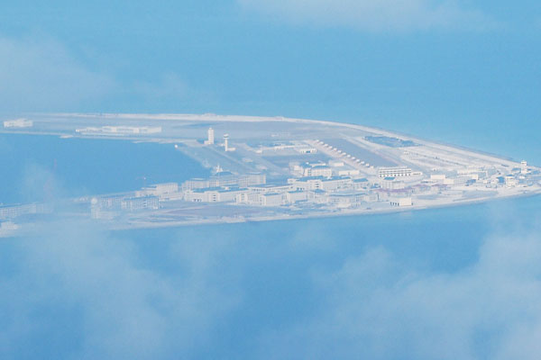 pulau Thitu dilihat dari udara