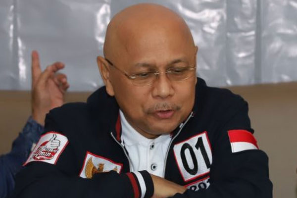  Ketua umum Relawan Jokowi atau RèJO, Darmizal MS 