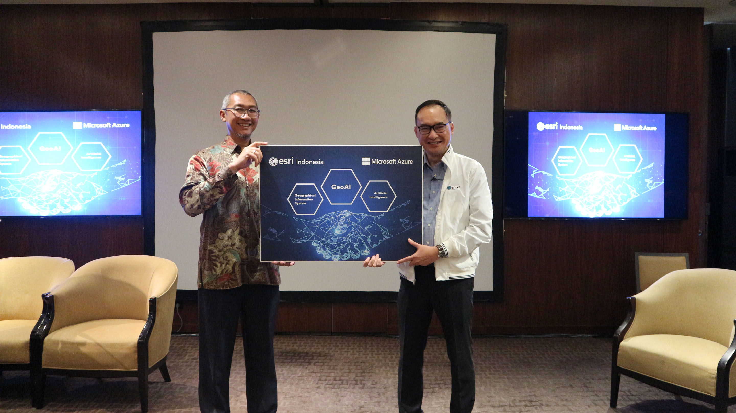 Esri Indonesia Gandeng Microsoft Luncurkan Geo-Ai Untuk Pebisnis