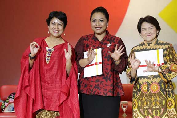 Ni Putu Eka Wiryastuti, jadi pembicara 'Peran Perempuan dalam Teknologi serta Semangat Entrepreneurship Perempuan Indosat Ooredoo 