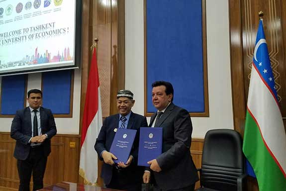 Rektor Uhamka Prof Dr Gunawan Suryoputro berkunjung ke Uzbekistan nota kesepahaman Taskent State University of Economics Uzbekistan