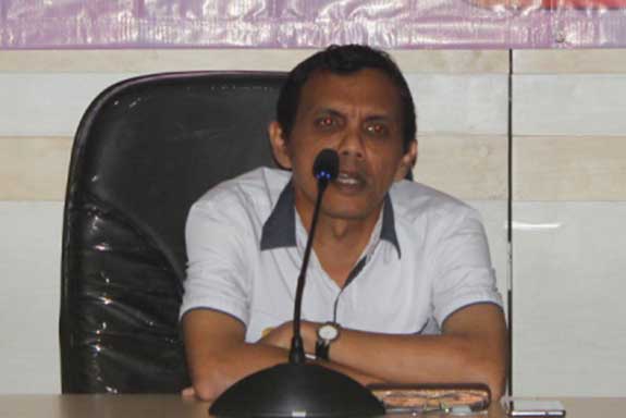  Komisioner Bawaslu Kota Malang Rusminfahrizal Rustam