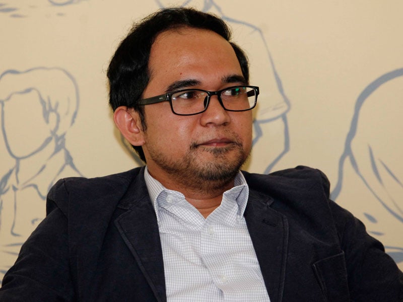 Direktur Pusat Kajian Antikorupsi/PUKAT FH UGM Oce Madril.