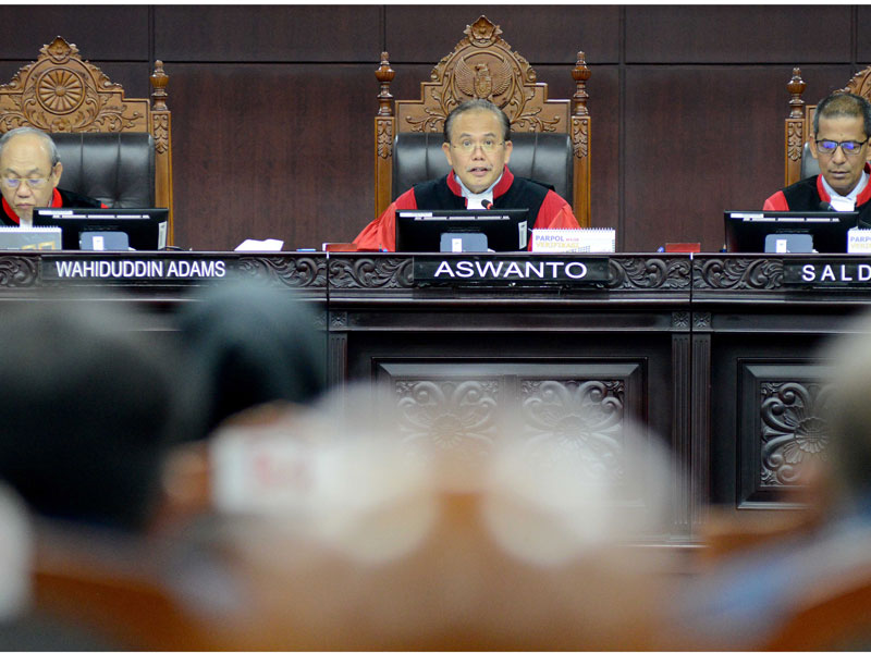Sidang pengujian undang-undang Kekuasaan kehakiman di Gedung Mahkamah Konstitusi (MK), Medan Merdeka Barat, Jakarta