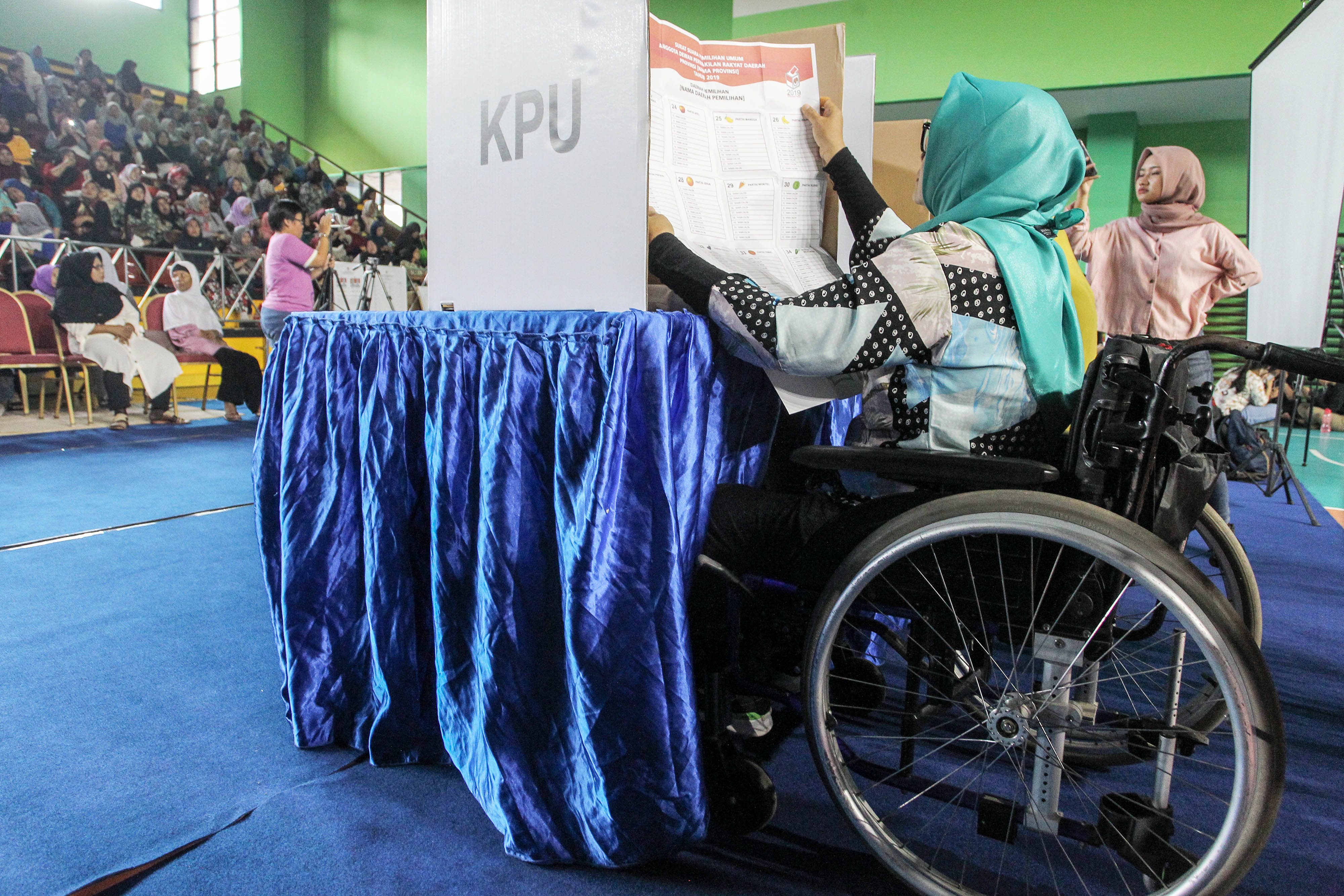 Simulasi Pemilu 2019 bagi penyandang disabilitas yang digelar koalisi Migrant Care di Jakarta, Sabtu (6/4)