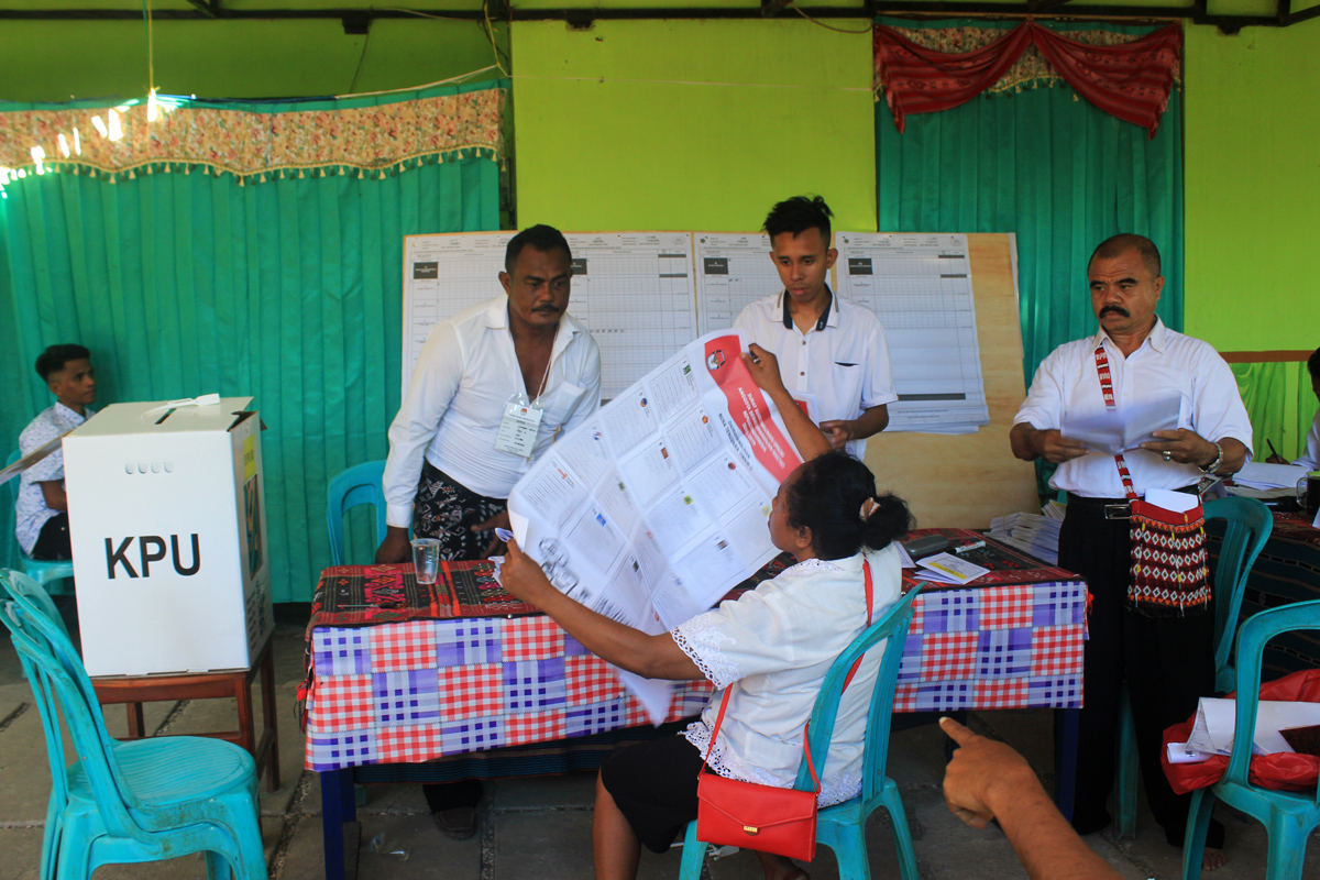 Perhitungan suara hasil pemilu.