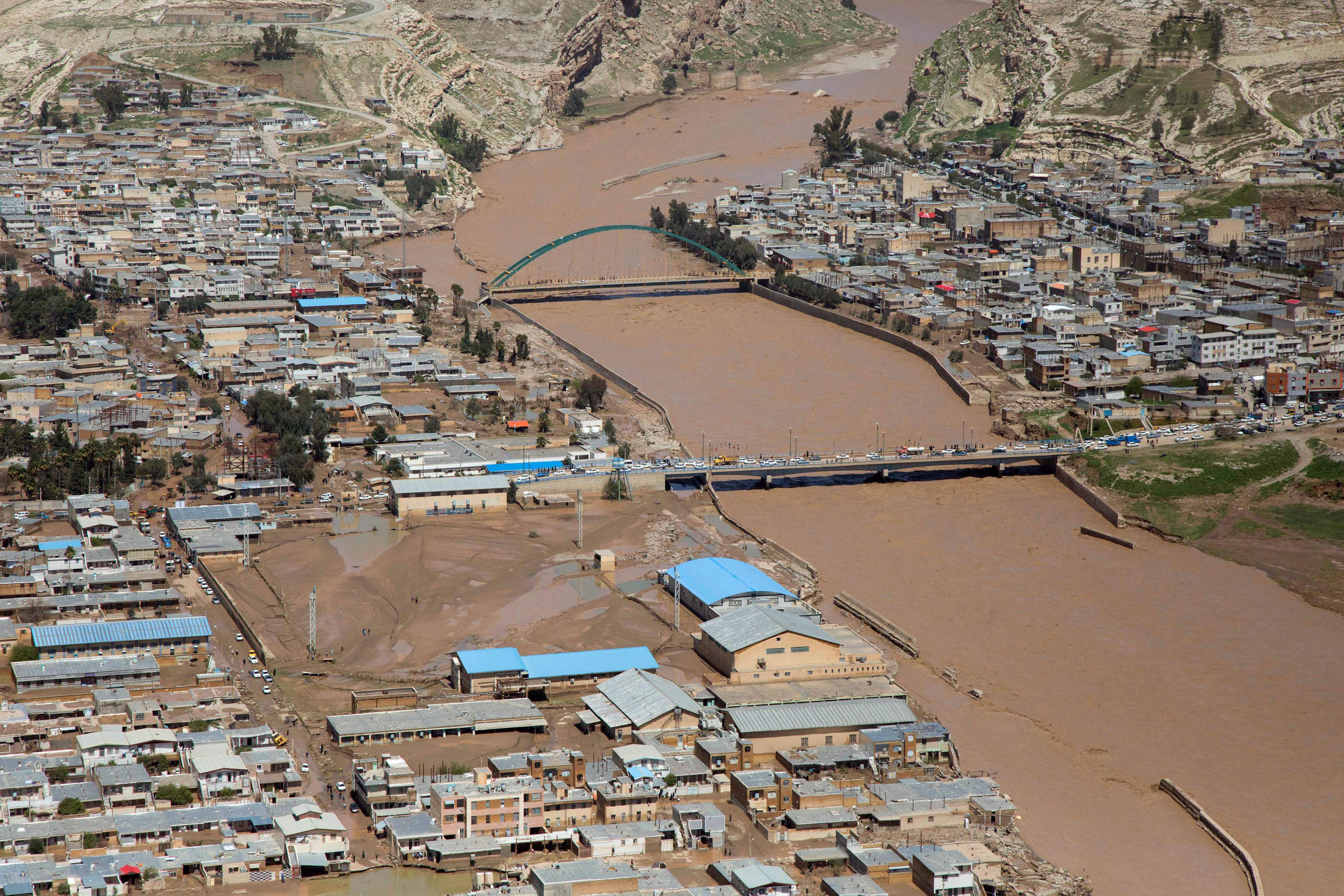 Banjir di Kota Poldokhtar, Provinsi Lorestan, Iran.