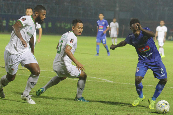  Semifinal Piala Presiden Leg Pertama di Stadion Kanjuruhan, Malang, Jawa Timur, Selasa (2/4/2019). Arema mengalahkan Kalteng Putra