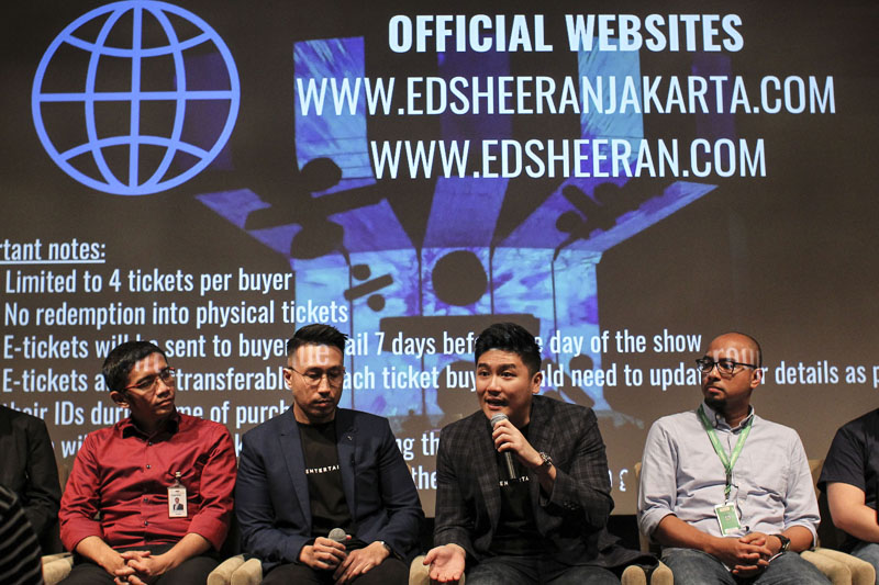 Konpers Persiapan konser Ed Sheeran.