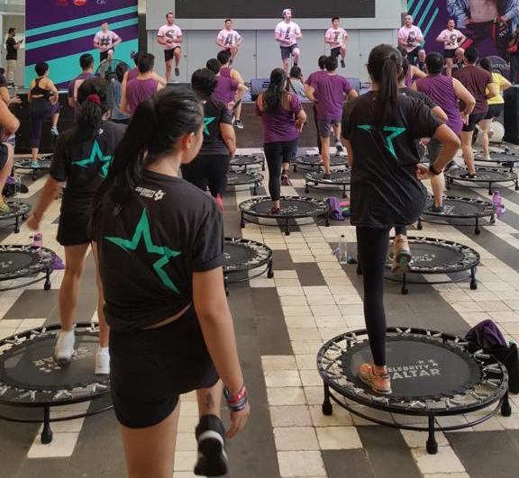 Suasana kelas olahraga di mal