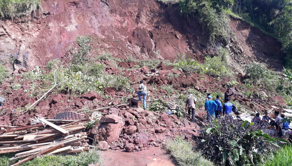 Bencana tanah longsor di Sukabumi, Jawa Barat