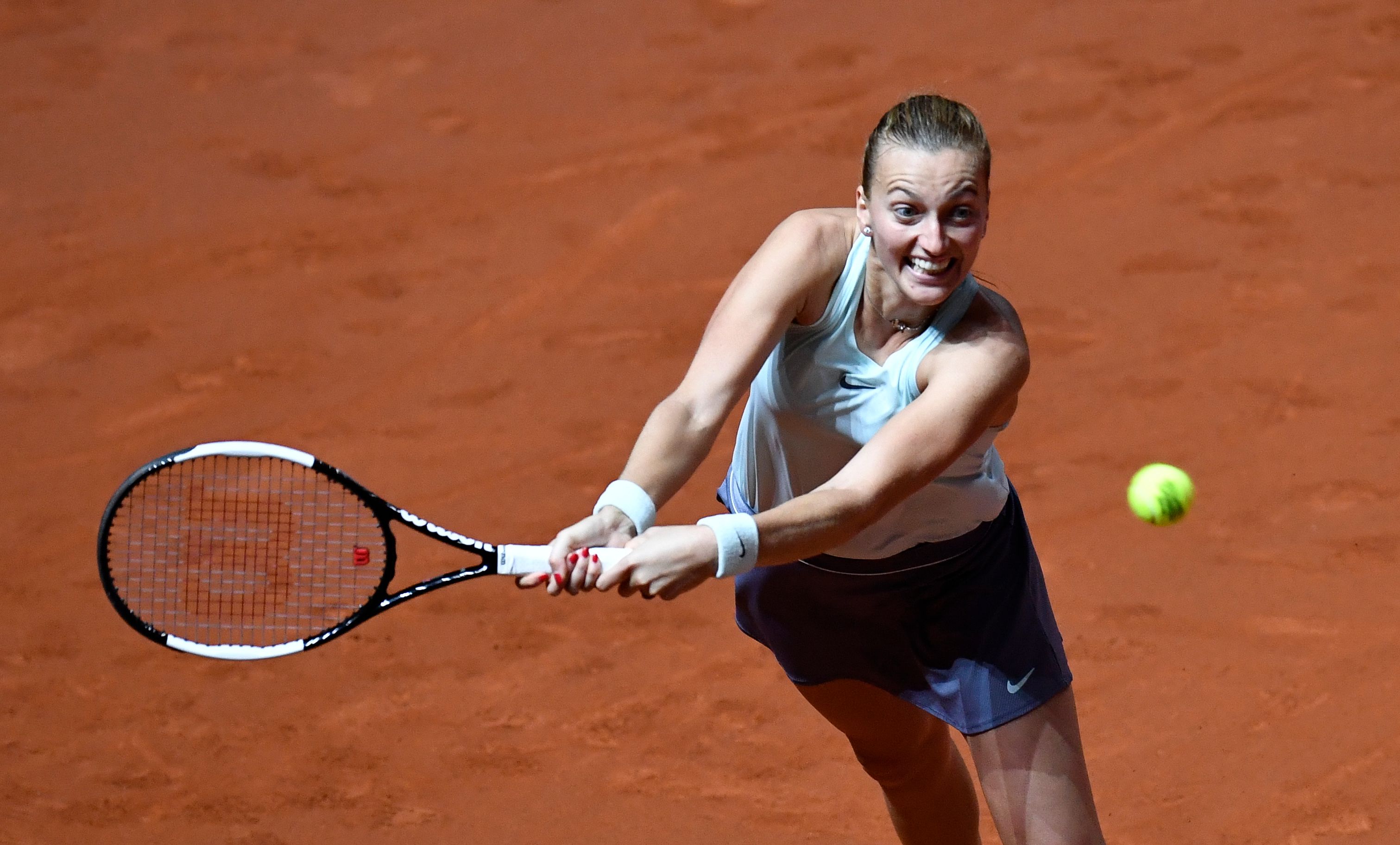 Unggulan ketiga Petra Kvitova dari Republik Ceko lolos ke final  Porsche Tennis Grand Prix.