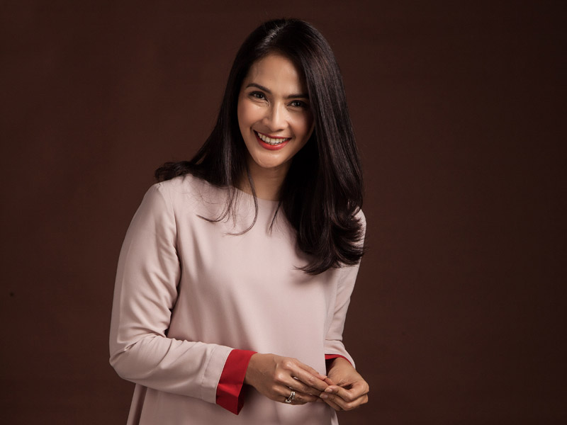 Ave Maryam, Debut Maudy Koesnaedi sebagai Tokoh Utama