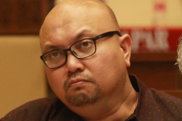 Komisioner KPU Ilham Saputra