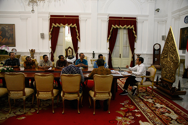 Presiden RI, Joko Widodo saat di wawancarai Mediaindonesia dan Mediaindonesia.com di Istana Merdeka, Jakarta