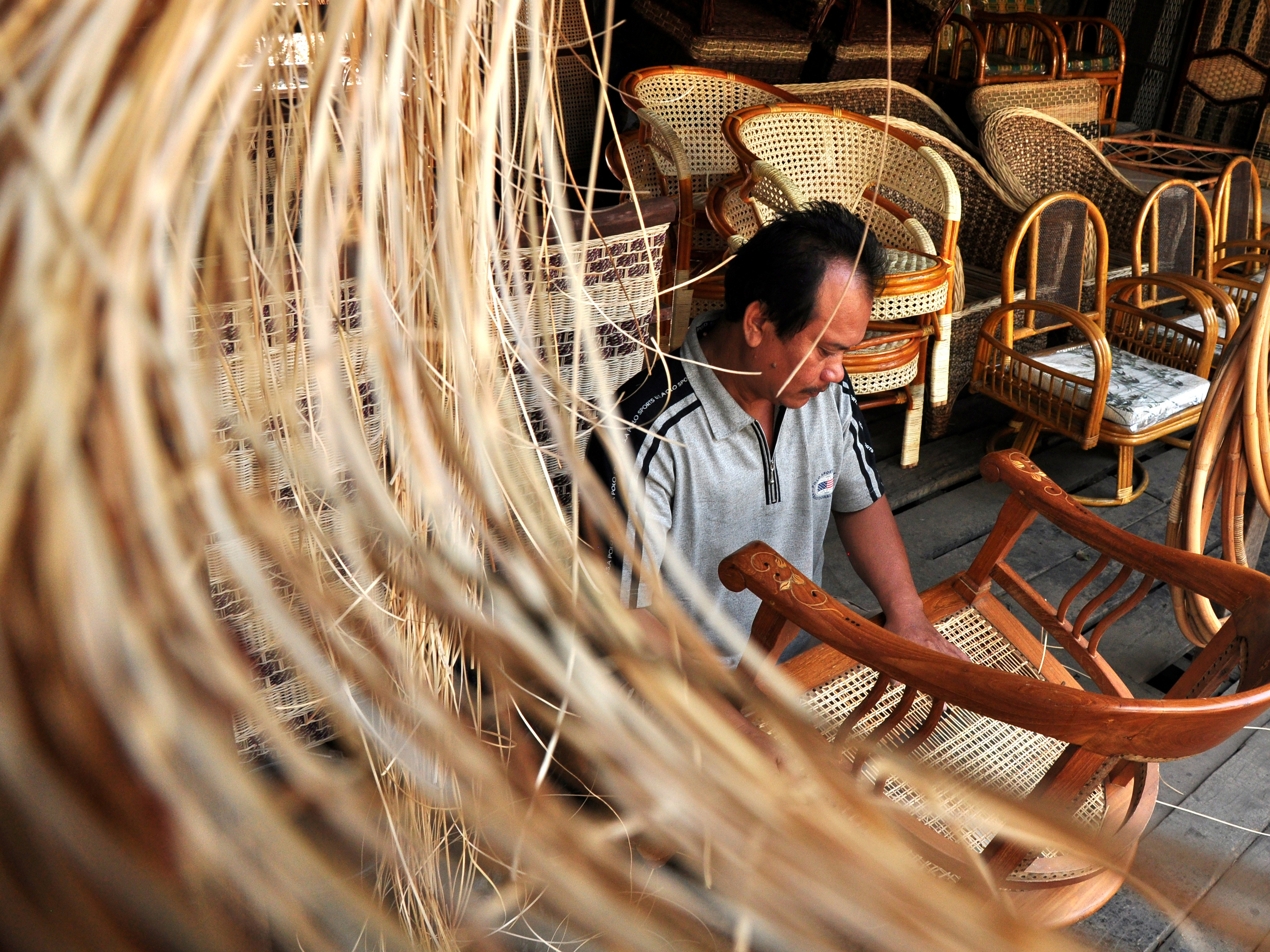 Perang dagang antara AS dengan Tiongkok berdampak pada pasar ekspor Indonesia. 