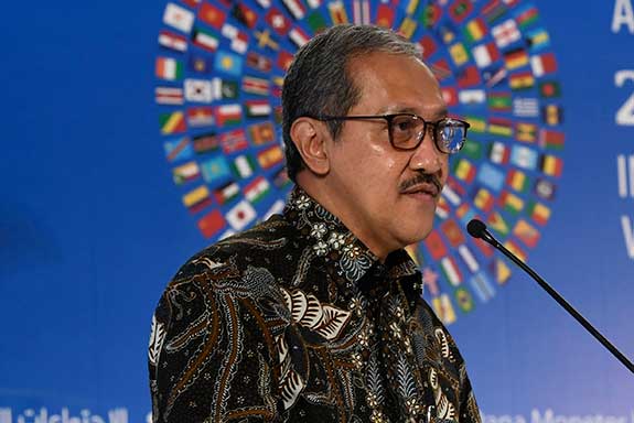 Deputi Gubernur Bank Indonesia Dody Budi Waluy