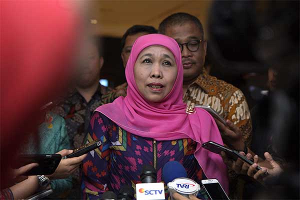 Gubernur  Jawa Timur Khofifah Indar Parawansa 