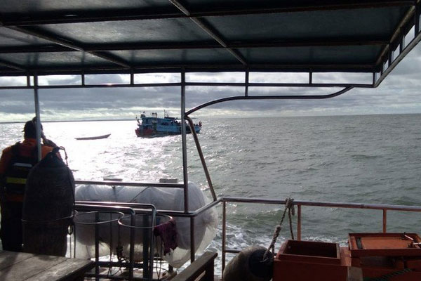 Tim SAR Temukan Kapal Cepat Berisi 37 Warga Timika yang Hilang