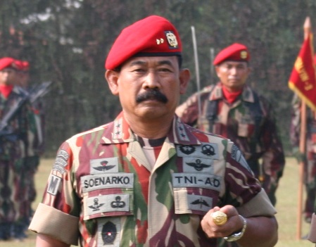 Mayjen (Purn) Soenarko saat masih aktif sebagai Komandan Jenderal Kopassus, 2007-2008