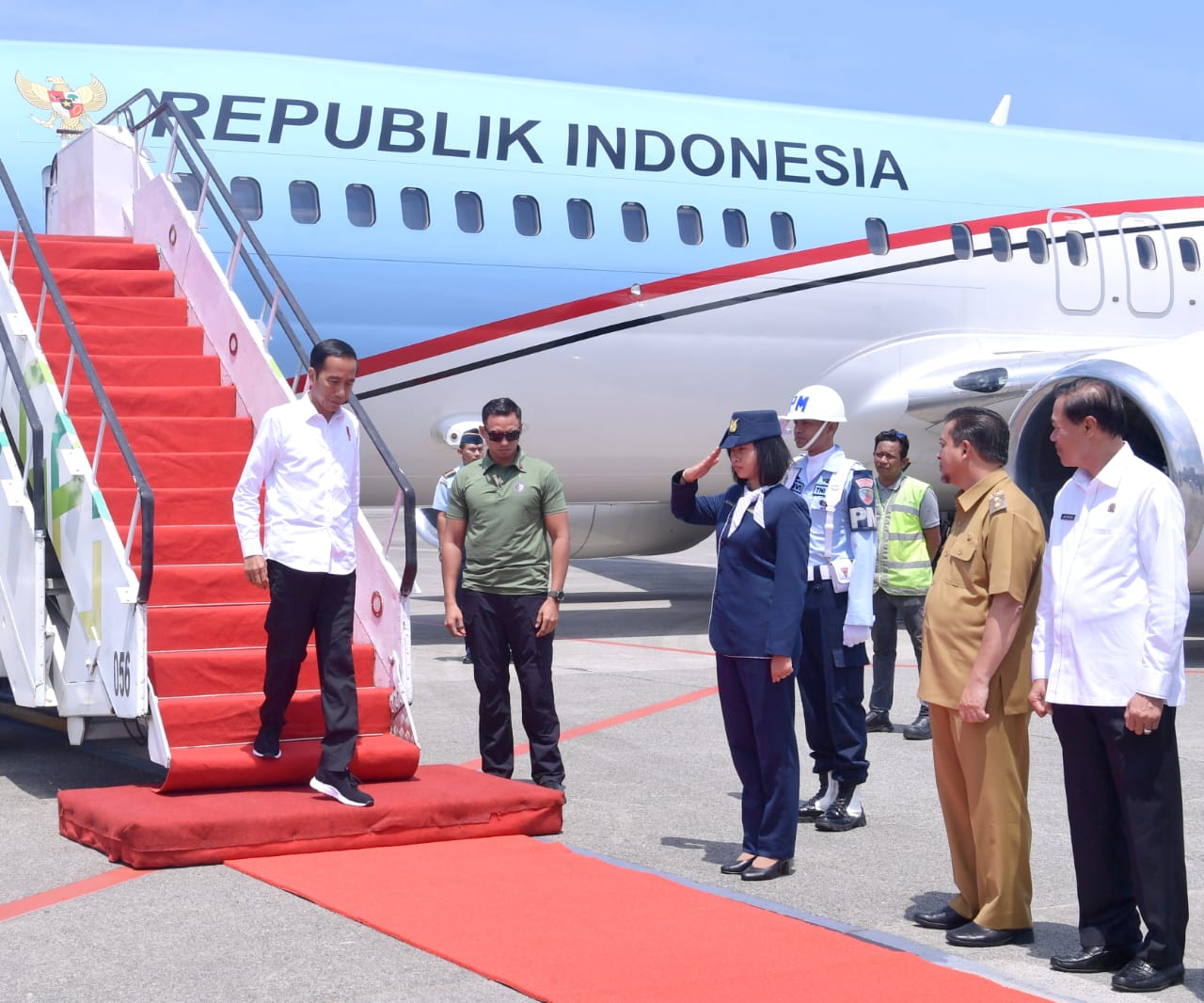 Presiden Joko Widodo (Jokowi) melakukan kunjungan kerja ke sejumlah daerah di Pulau Kalimantan.