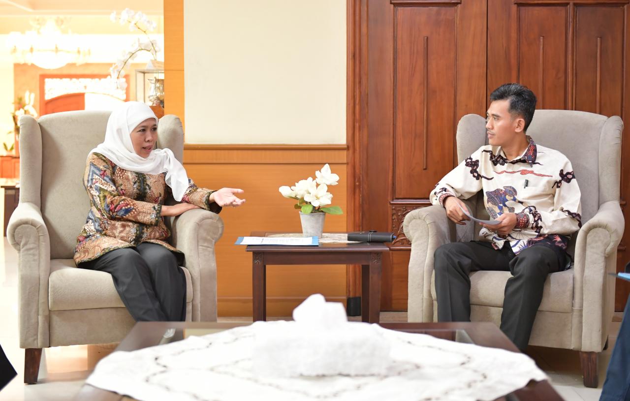 Bertemu Gubernur Jatim, Deputi Pengembangan Pemuda Kemenpora Bahas Pertukaran Pemuda Indonesia-Australia. 