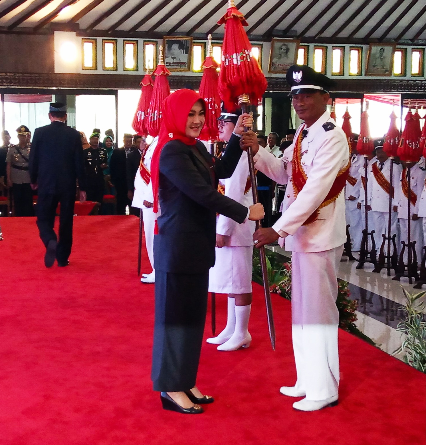 Bupati Klaten Sri Mulyani minta kepala desa tak khianati rakyat