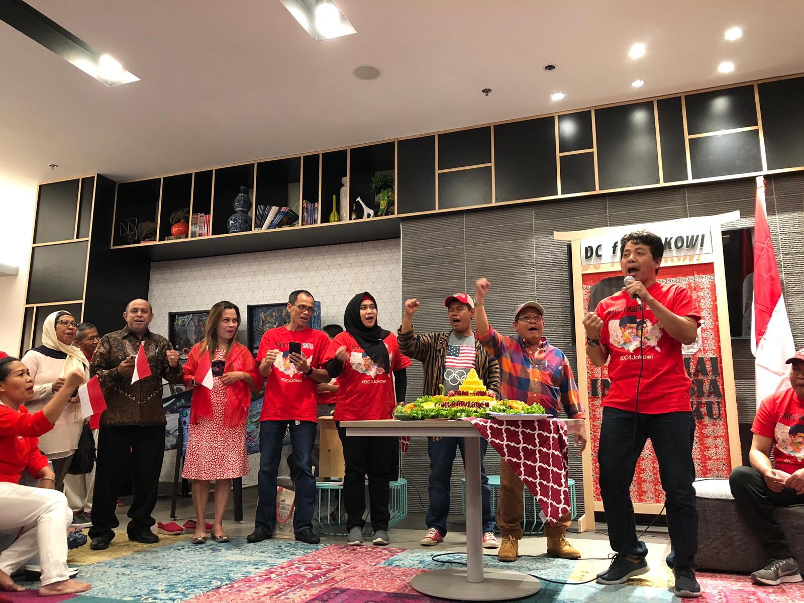 Amerika BerSATU gelar buka bersama dan tumpengan untuk meneguhkan komitmen menjaga Indonesia