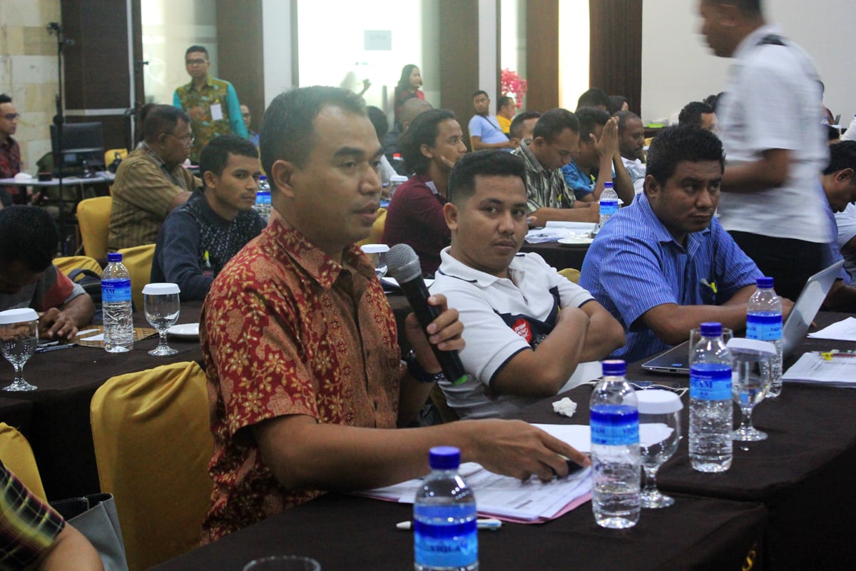 Saksi Gerindra Isodorus Lilijawa menyampaikan keberatan terkait pergeseran suara partai tersebut saat pleno rekapitulasi perhitungan suara