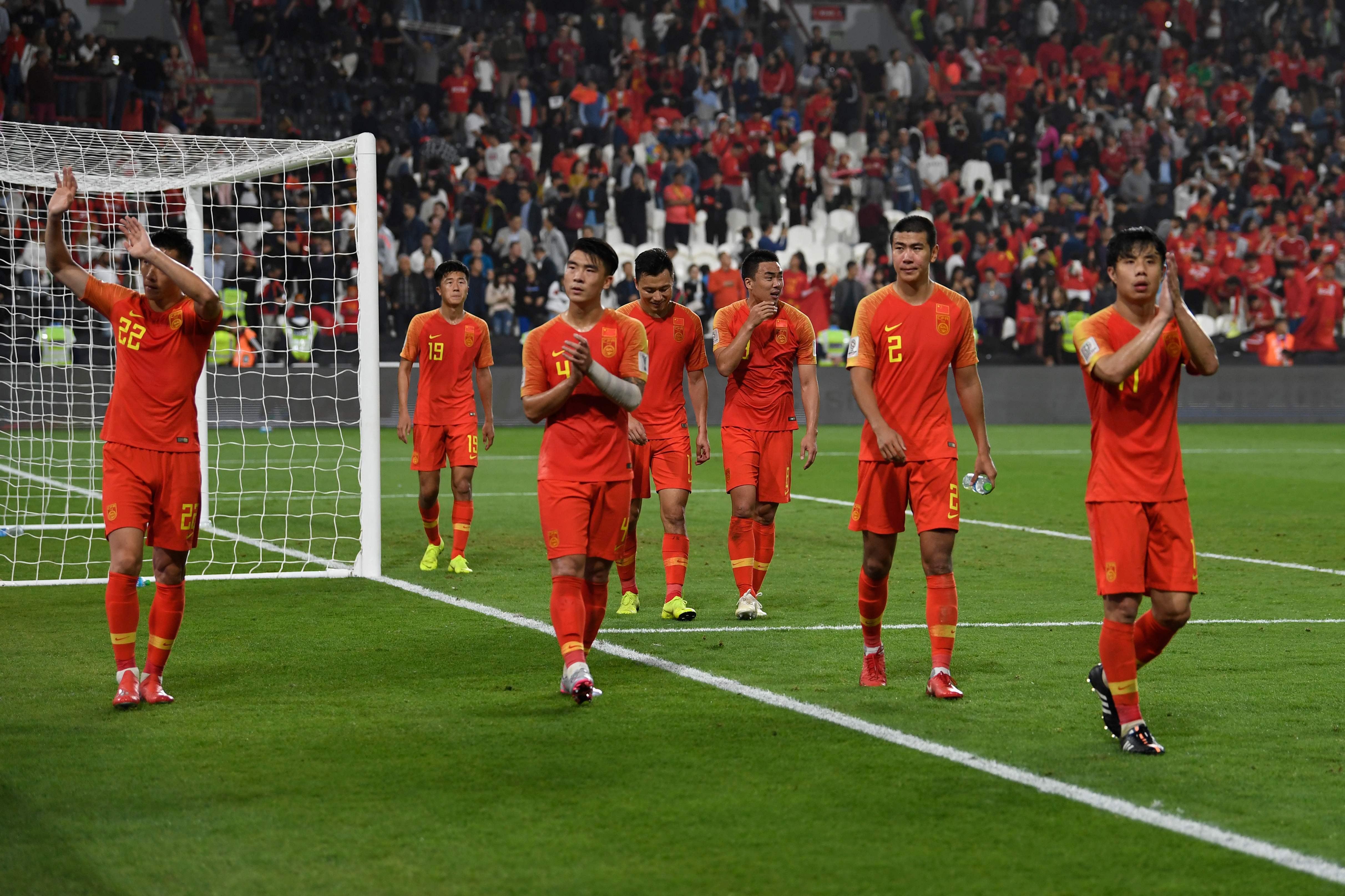 Para pemain Tiongkok saat tampil di Piala Asia 2019.