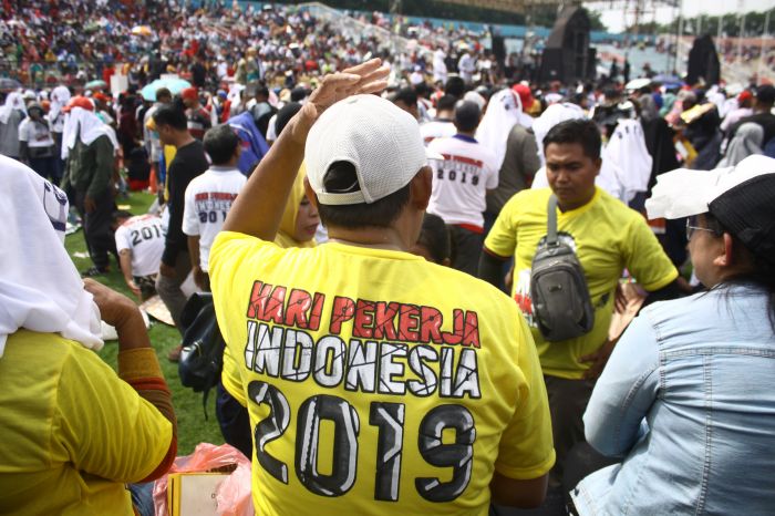 Buruh yang tergabung dalam serikat buruh sedang merayakan Hari Pekerja Indonesia 2019, 3 Maret lalu