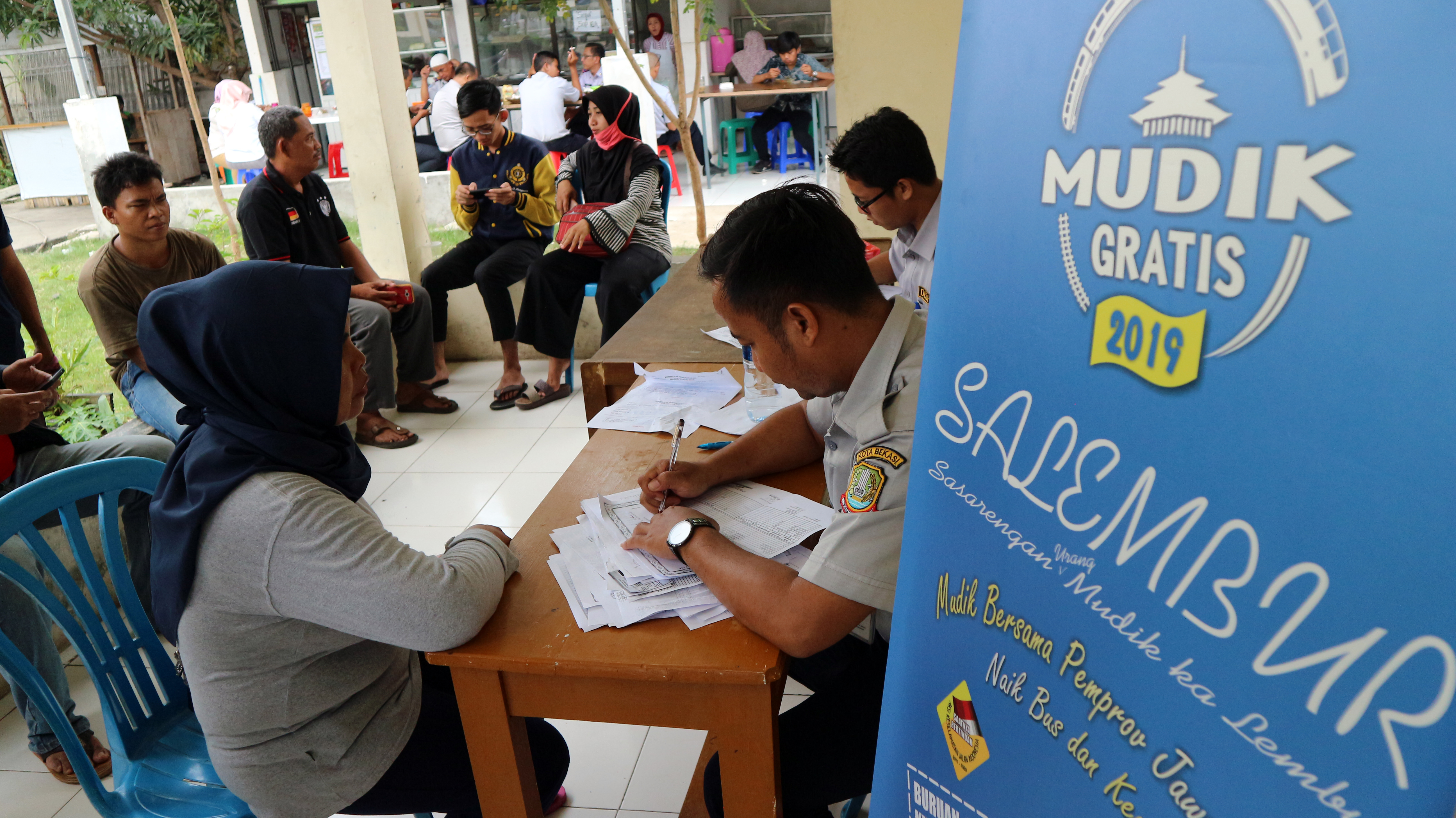 Pemkab Sidoarjor menyediakan 35 unit bus untuk mudik gratis Lebaran 2019 dengan tujuan 7 kota di Jawa Timur. 