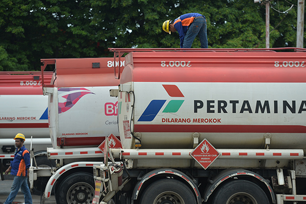 Mobil tangki BBM Pertamina