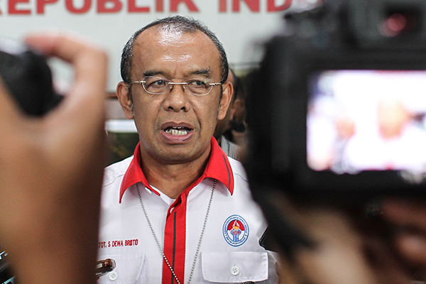 Sesmenpora, Gatot S Dewa Broto