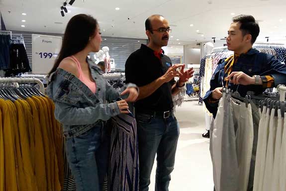 Value fashion terbesar di Timur Tengah, Afrika Utara, dan India, Max Fashions, resmi membuka gerai di Tunjungan Plaza, Surabaya, Jawa Timur.