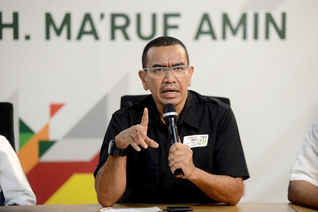  Juru bicara TKN KIK Arya Sinulingga 