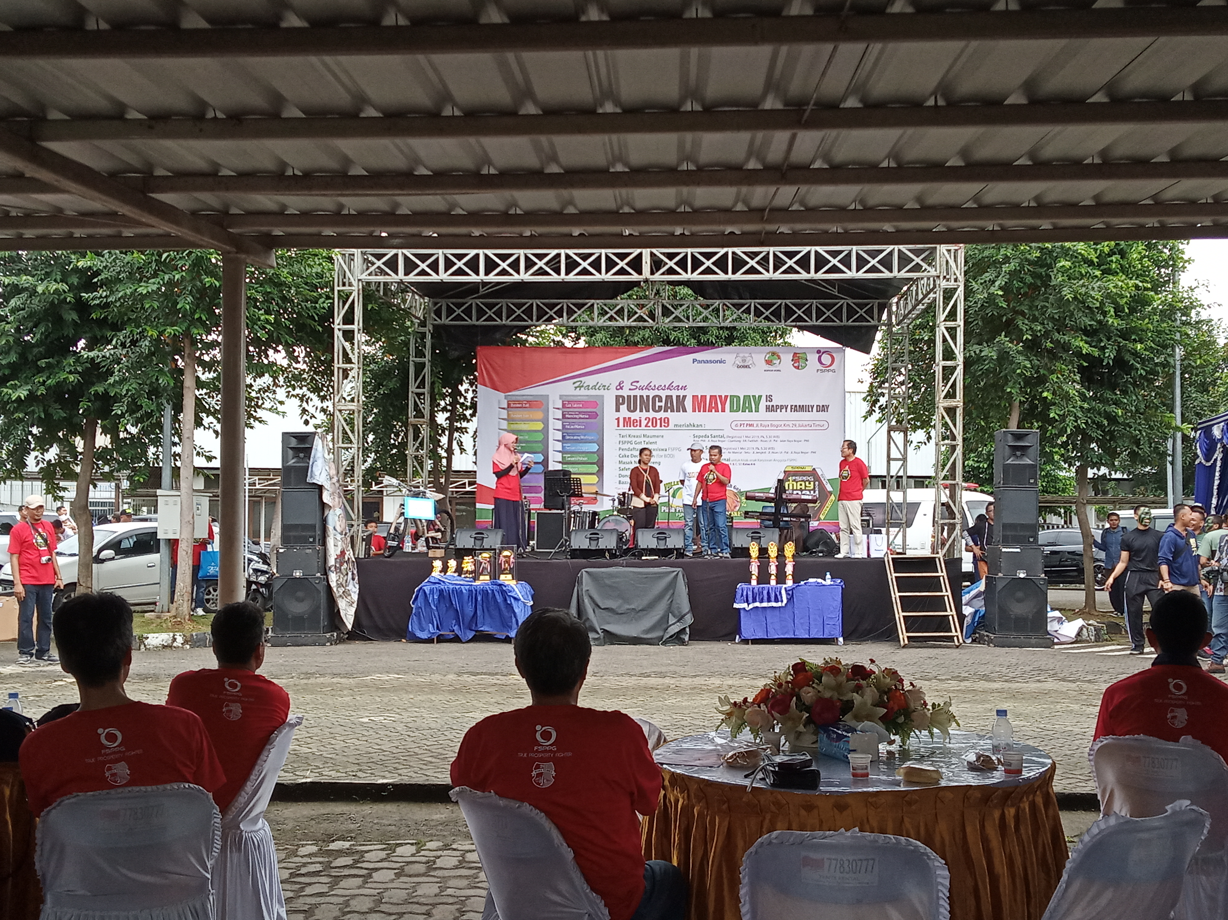 Suasana peringatan hari buruh pekerja Panasonic Gobel indonesia 