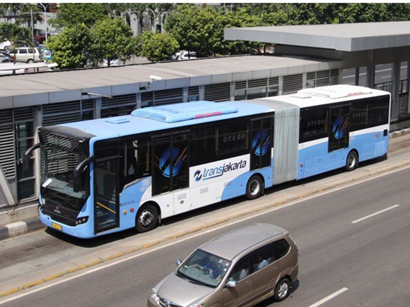 Bus TransJakarta.