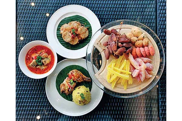 Beberapa menu khas Timur Tengah menjadi sajian All Season Hotel, Jakarta pada Ramadan ini tersaji setiap hari dengan ragam variasi.