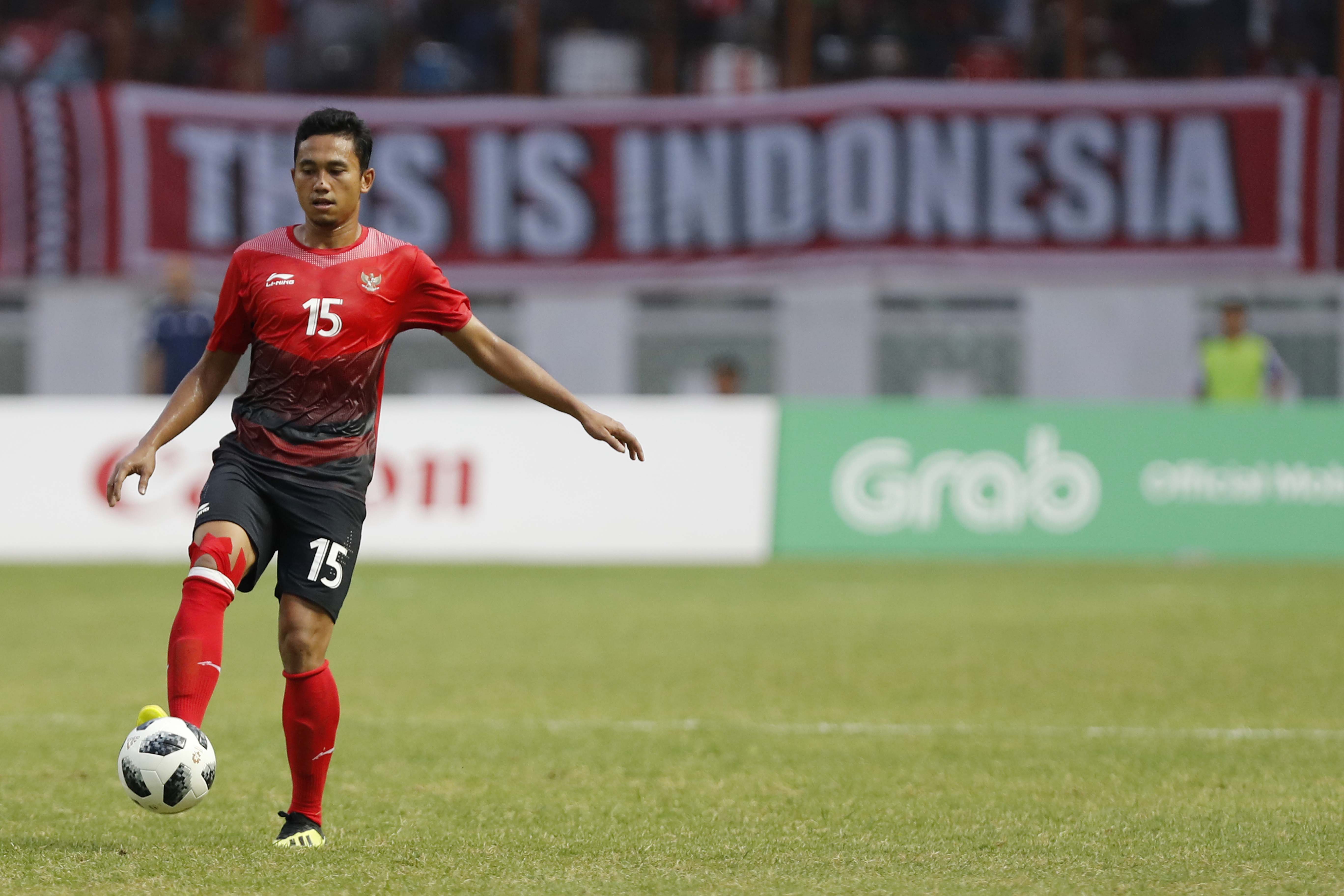  Pesepak bola Indonesia Ricky Fajrin Saputra 