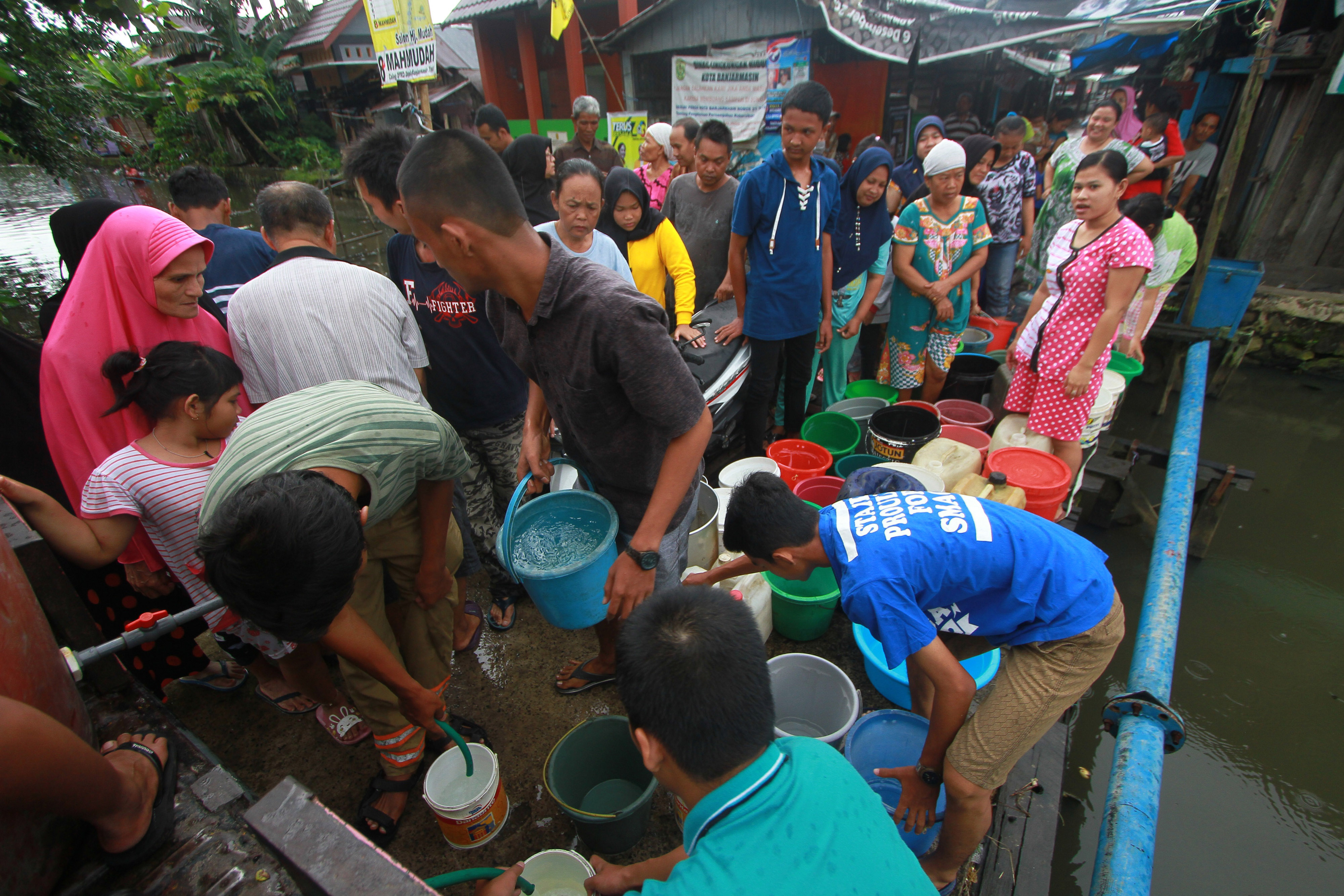 Perum Jasa Tirta  1 Kota Malang, Jawa Timur mengklaim tingkat konsumsi air baku untuk air minum meningkat 5% hingga 8% per tahun.