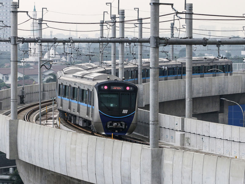 Terhitung mulai 13 Mei 2019 mendatang, PT Mass Rapid Transit (MRT) akan memberlakukan tarif normal seharga Rp14.000 untuk perjalanan terjauh