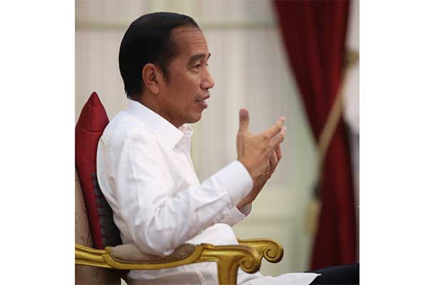 Presiden Joko Widodo saat diwawancarai Media Indonesia di Istana Merdeka, Jakarta, Jumat (24/5/2019). 