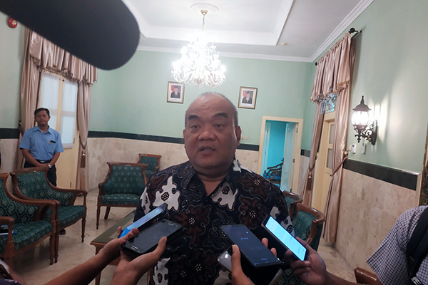 Wagub DIY, KGPAA Paku Alam X meminta kepada seluruh masyarakat untuk menjaga situasi di DIY kondusif.