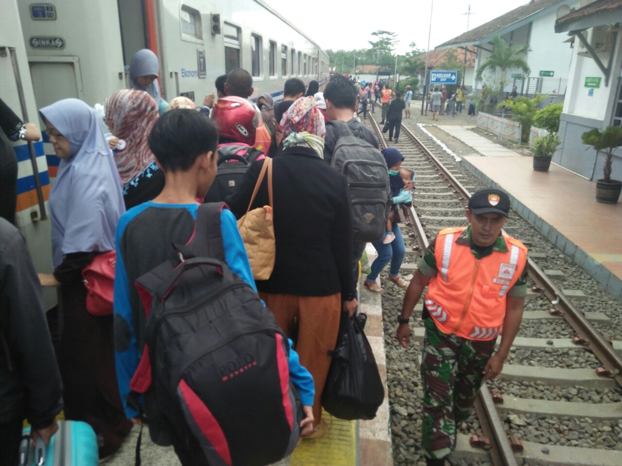 PT KAI Daerah Operasi (Daop) 5 Purwokerto, Jawa Tengah (Jateng) memastikan jalur selatan KA sudah kembali normal.