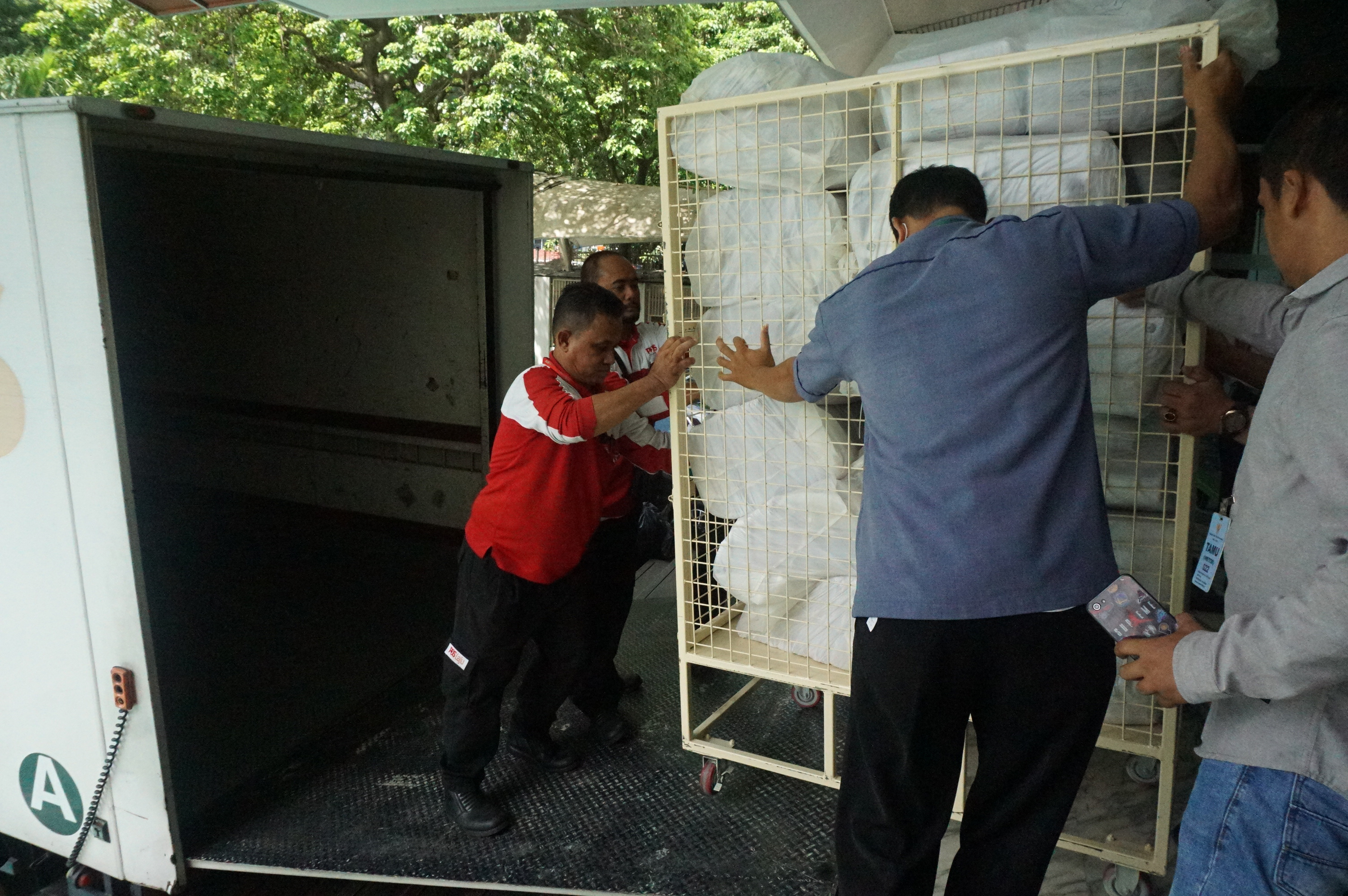 pengiriman surat suara PSU di Malaysia