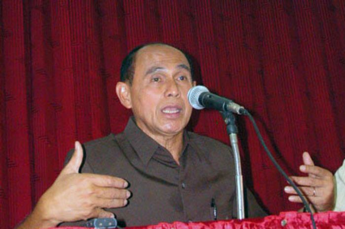 Mayjen TNI (Purn) Kivlan Zen 