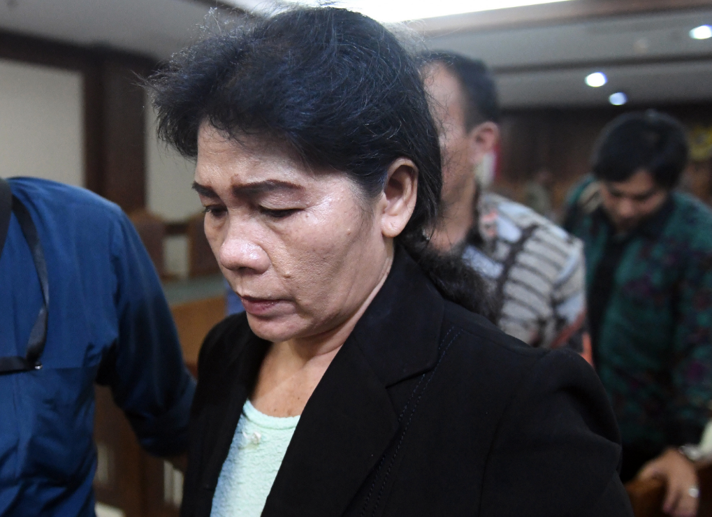 Merry Purba meninggalkan ruangan seusai menjalani sidang pembacaan tuntutan di Pengadilan Tipikor, Jakarta, 25 April 2019.