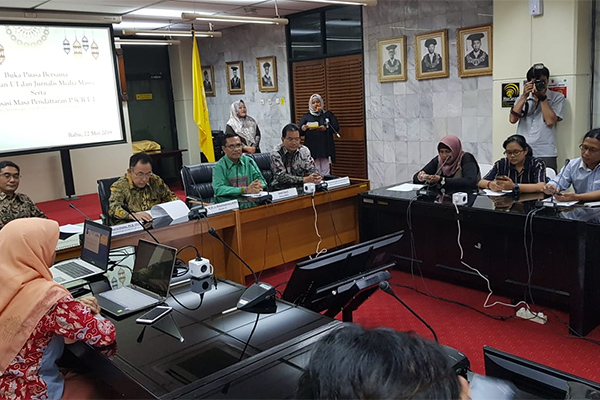 Acara pembentukan Panitia Penjaringan dan Penyaringan Calon Rektor UI (P3CR UI)